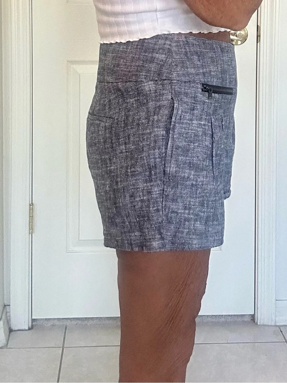 Heathered Navy Blue Linen-Blend Women’s Shorts - the Loft size 2 EXC - Picture 4 of 8